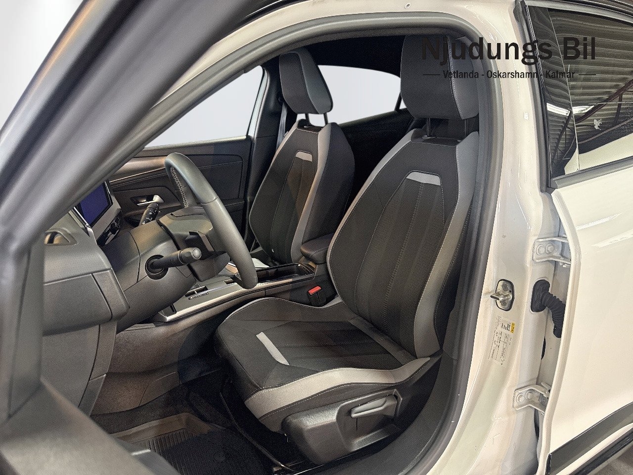 Opel Mokka 1.2 Turbo Hybrid 48V 2025, bild 6/10
