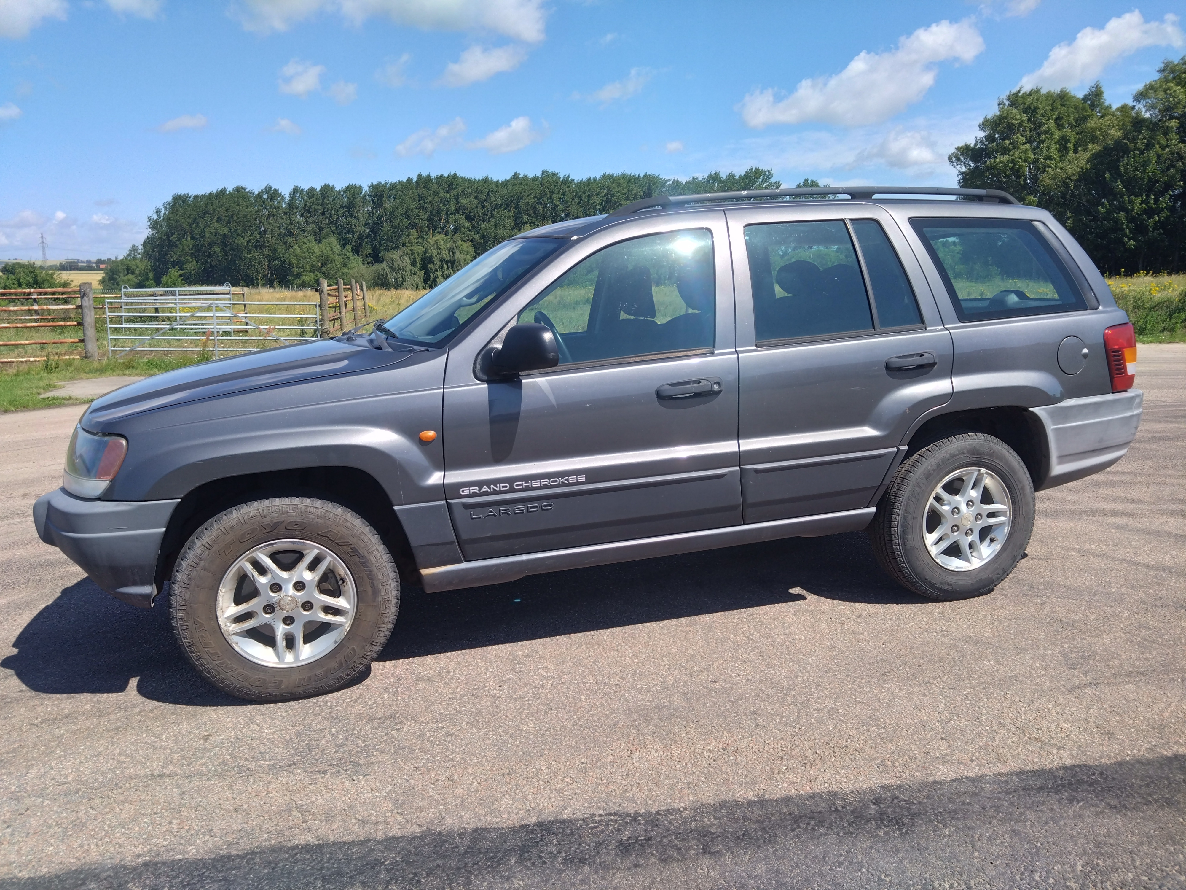 Jeep Grand Cherokee 4.0 2003, bild 2/6