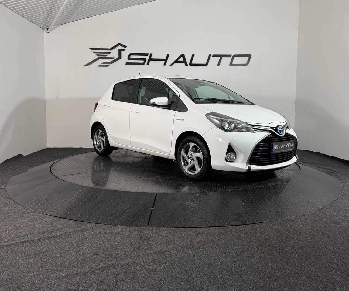 Toyota Yaris 1.5 Hybrid Active 2015, bild 3/10