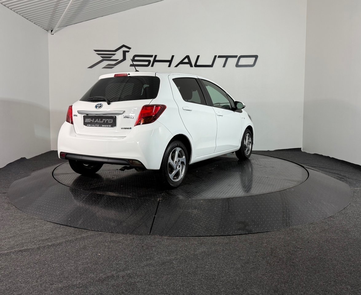 Toyota Yaris 1.5 Hybrid Active 2015, bild 5/10