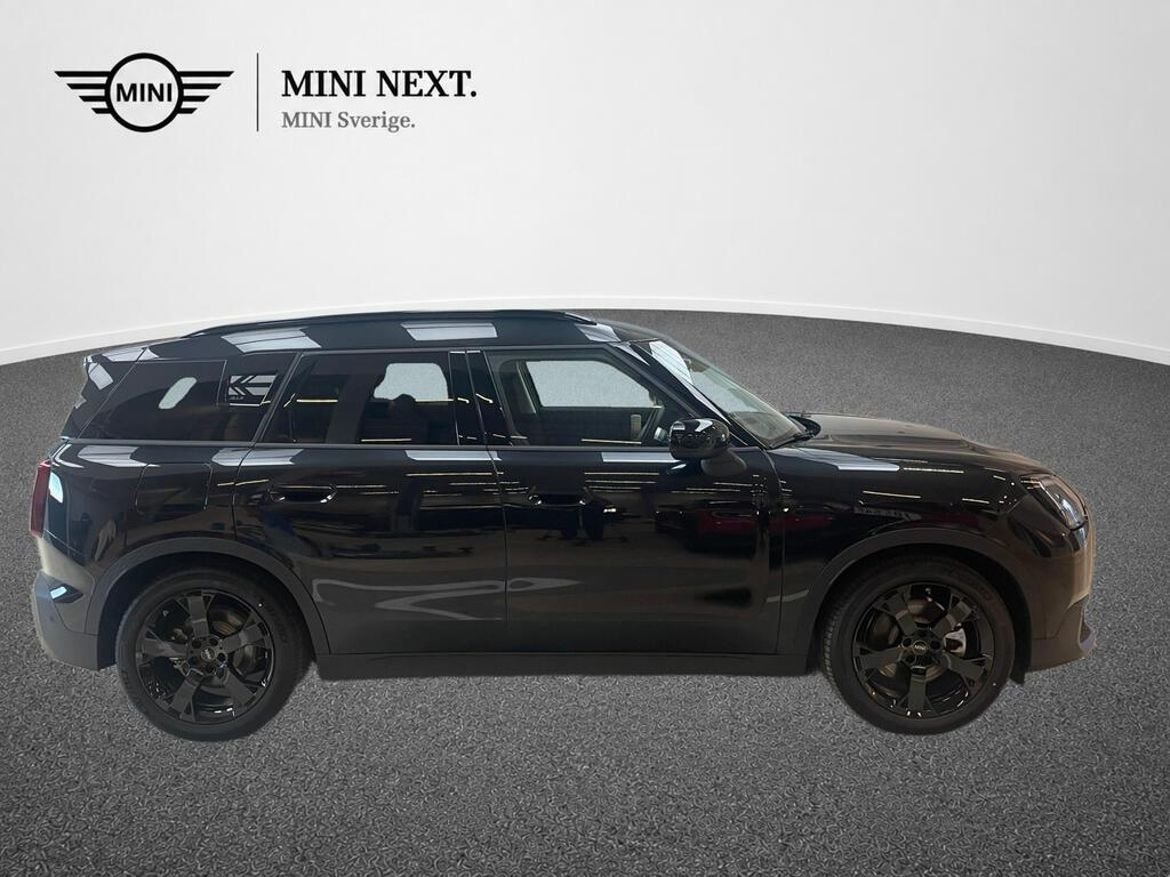 MINI Countryman SE Classic Trim 2026, bild 3/15