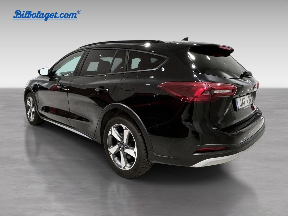 Ford Focus 1.0 EcoBoost 2024, bild 3/6