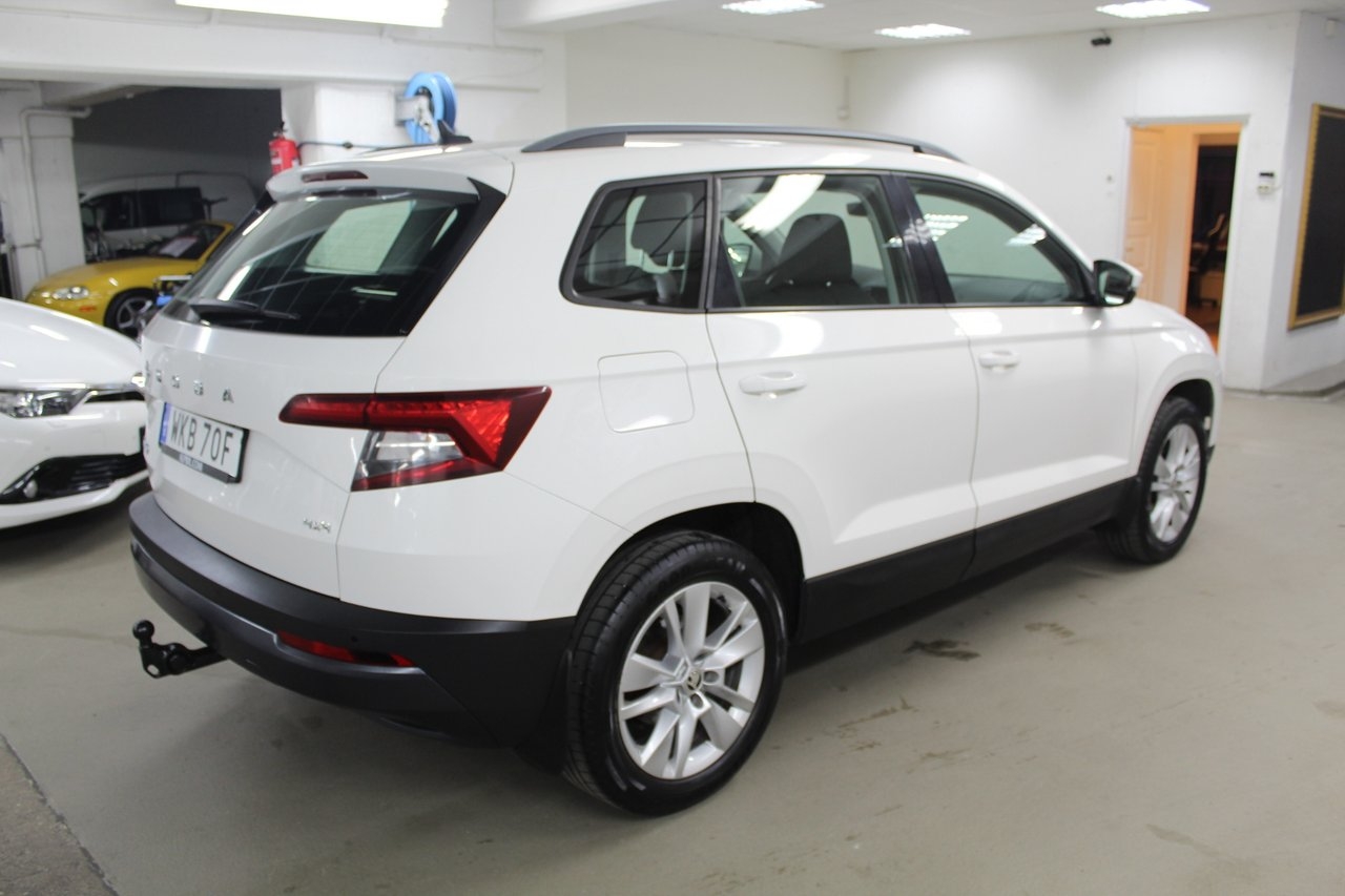 Skoda Karoq 2.0 TDI SCR Ambition 2020, bild 4/10