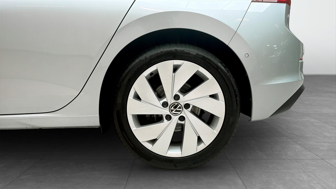 Volkswagen Golf 1.5 eTSI Life 2026, bild 6/10