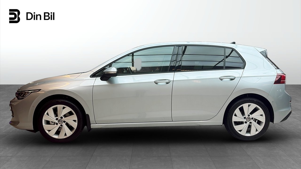 Volkswagen Golf 1.5 eTSI Life 2026, bild 2/10