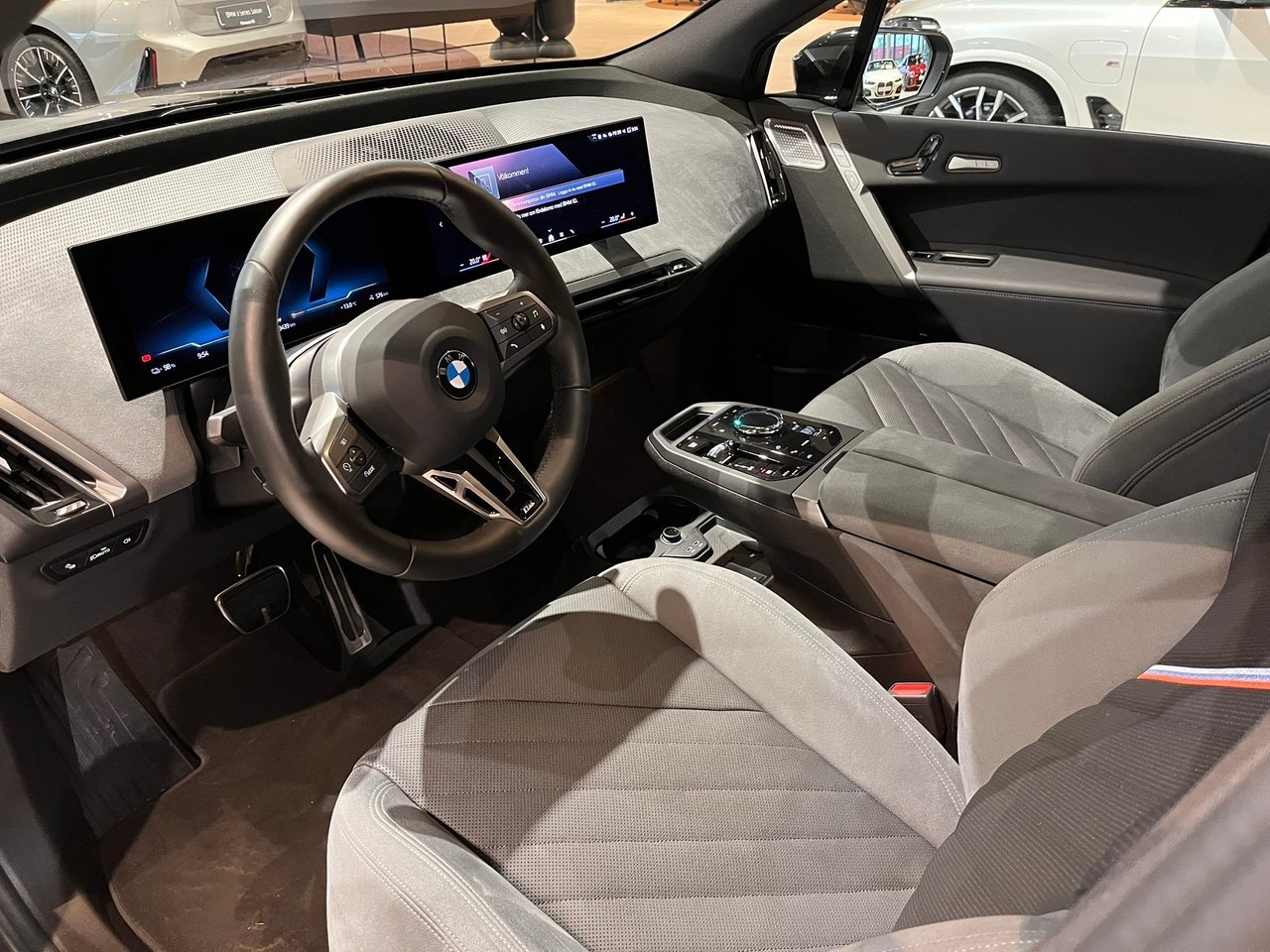 BMW iX 60 M Sport 2026, bild 7/10