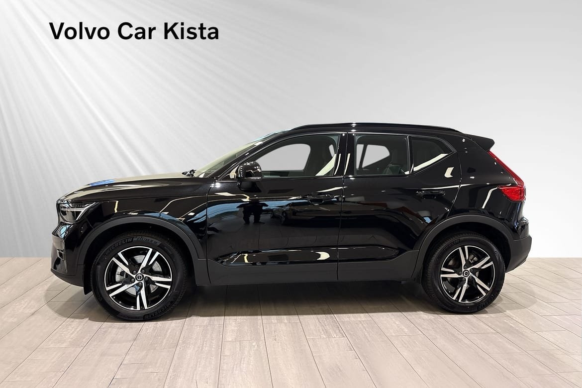 Volvo XC40 B4 Plus Dark 2026, bild 3/10