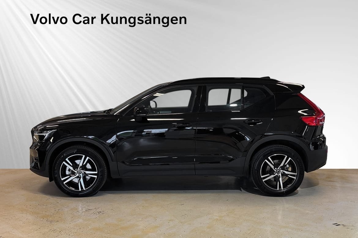 Volvo XC40 B4 Plus Dark 2026, bild 3/10