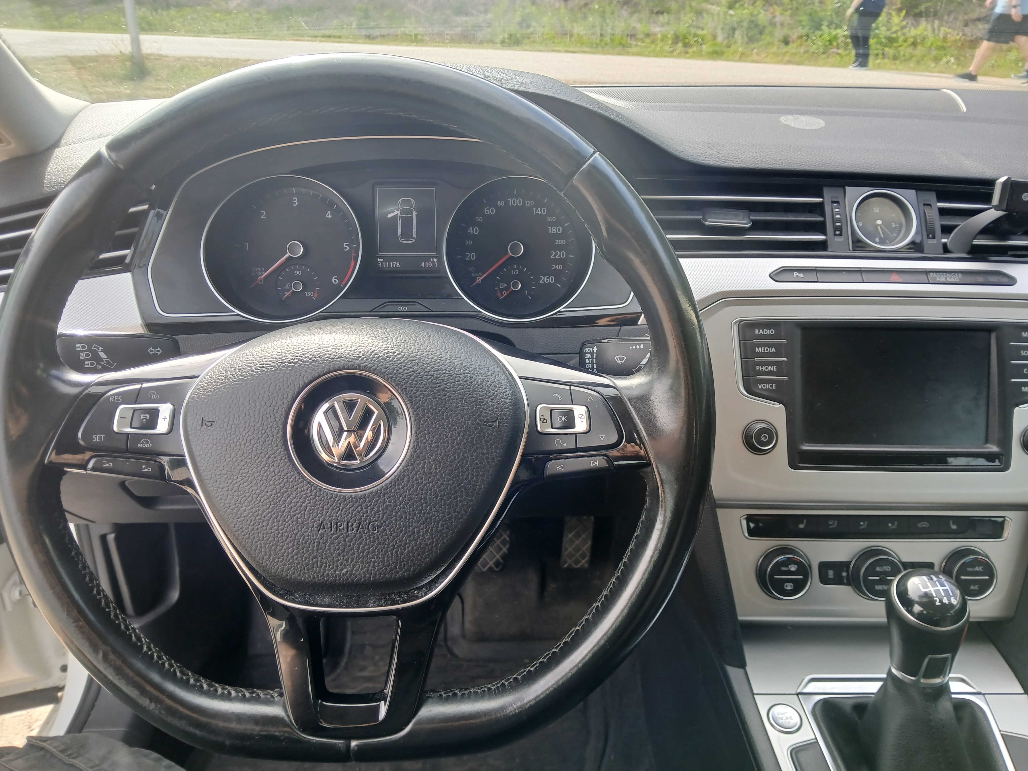 Volkswagen Passat 2.0 TDI 2015, bild 8/8