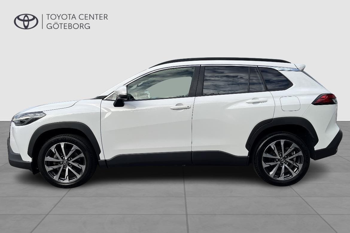 Toyota Corolla Cross 2.0 Hybrid Style 2023, bild 6/10