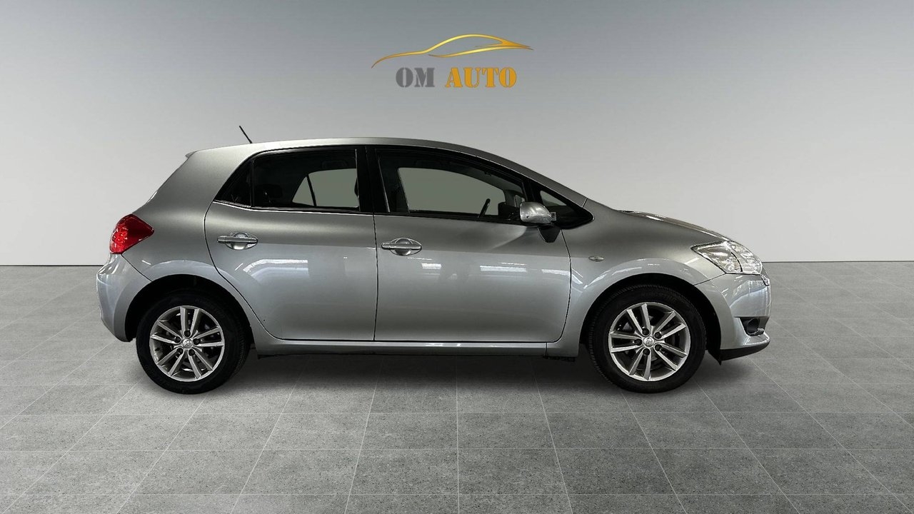 Toyota Auris 1.6 2008, kuva 3/10