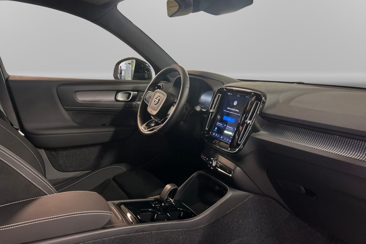 Volvo EX40 Extended Range Ultra 2026, bild 5/10