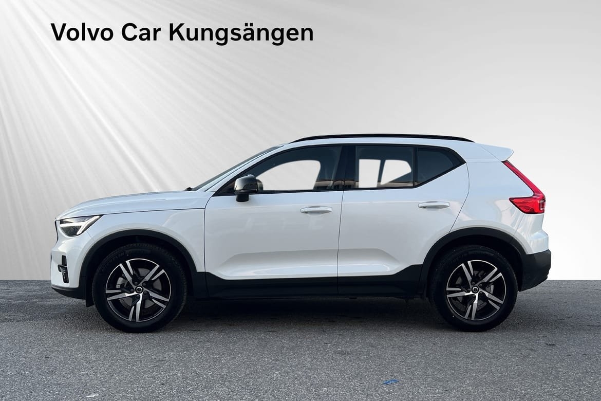 Volvo XC40 B4 Plus Dark 2026, bild 3/10