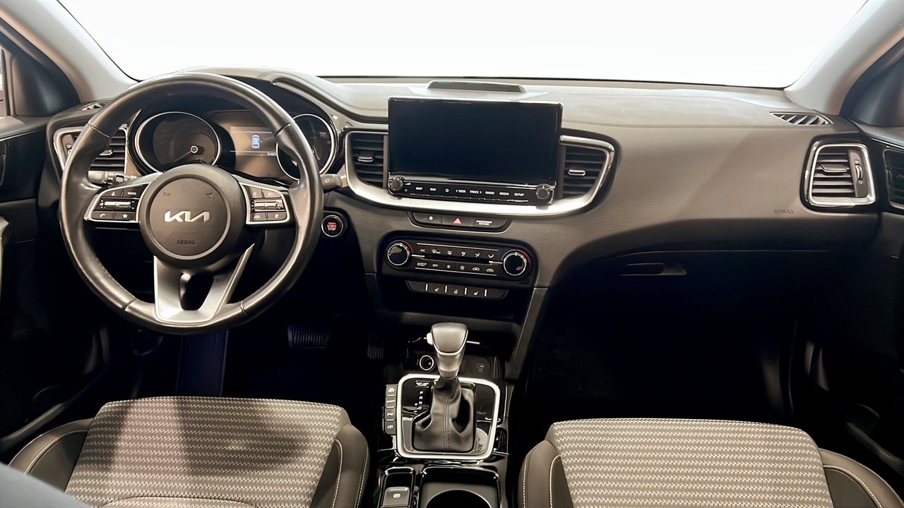 Kia Ceed 1.6 GDI Action 2024, bild 4/10
