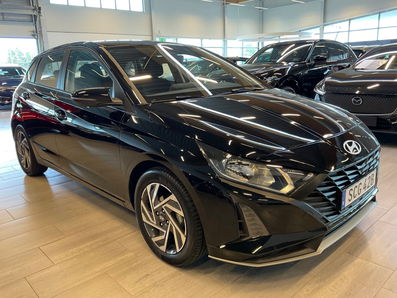 Hyundai i20 Essential 2025, bild 3/10
