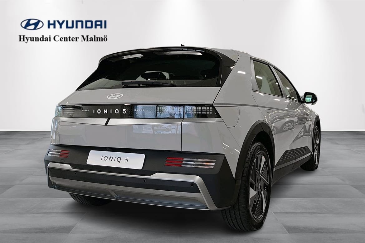 Hyundai IONIQ 5 84 kWh Essential 2027, bild 2/10