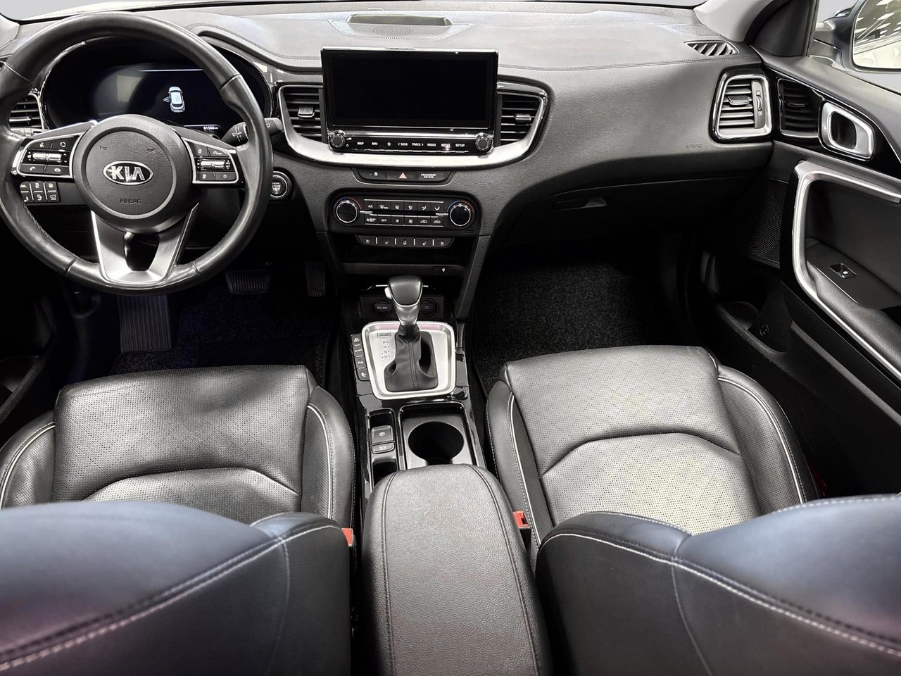 Kia XCeed 1.6 GDI Plug-in-Hybrid 2021, bild 7/10