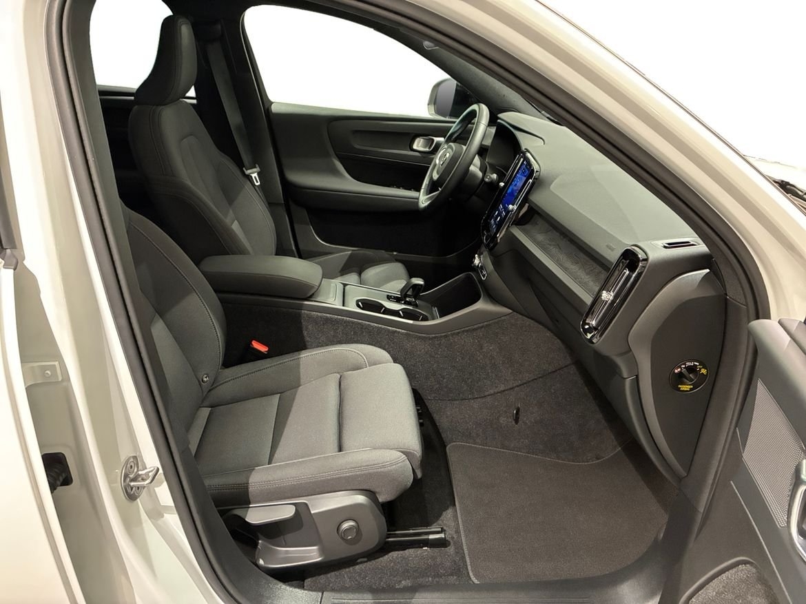 Volvo EX40 Extended Range Core 2025, kuva 5/10