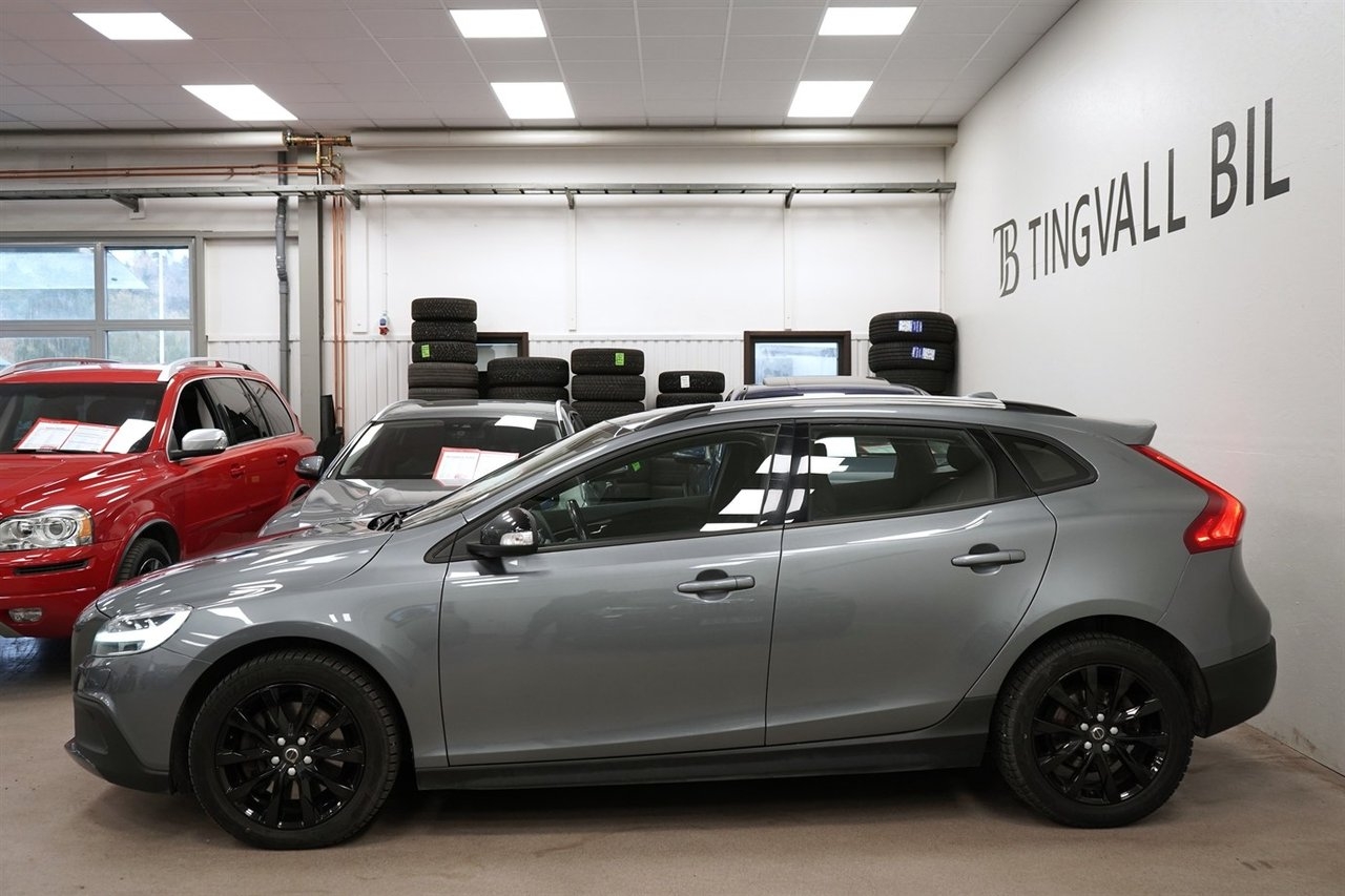 Volvo V40 Cross Country D3 2019, bild 2/10