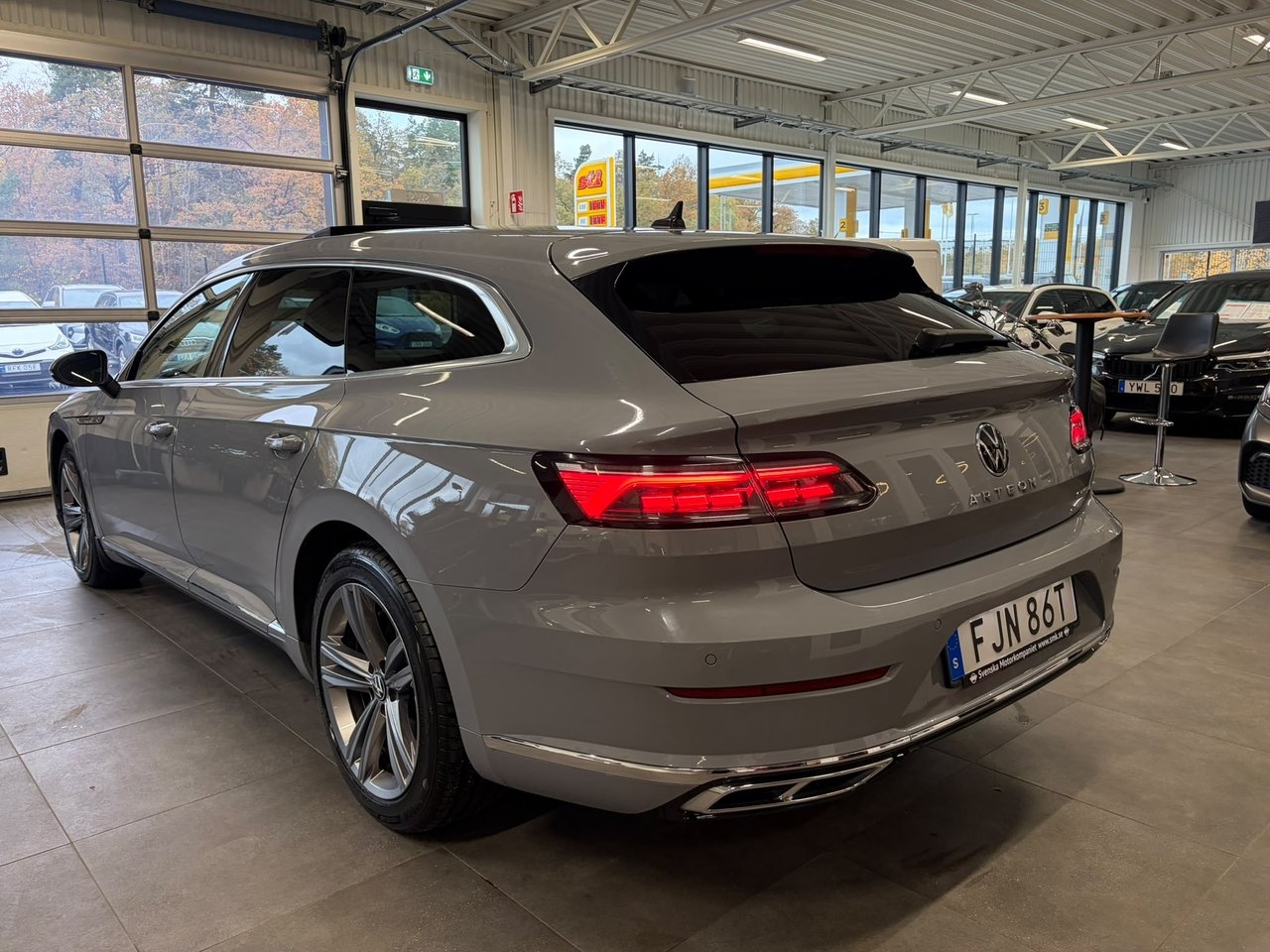 Volkswagen Arteon 1.4 eHybrid R-Line 2022, bild 5/10