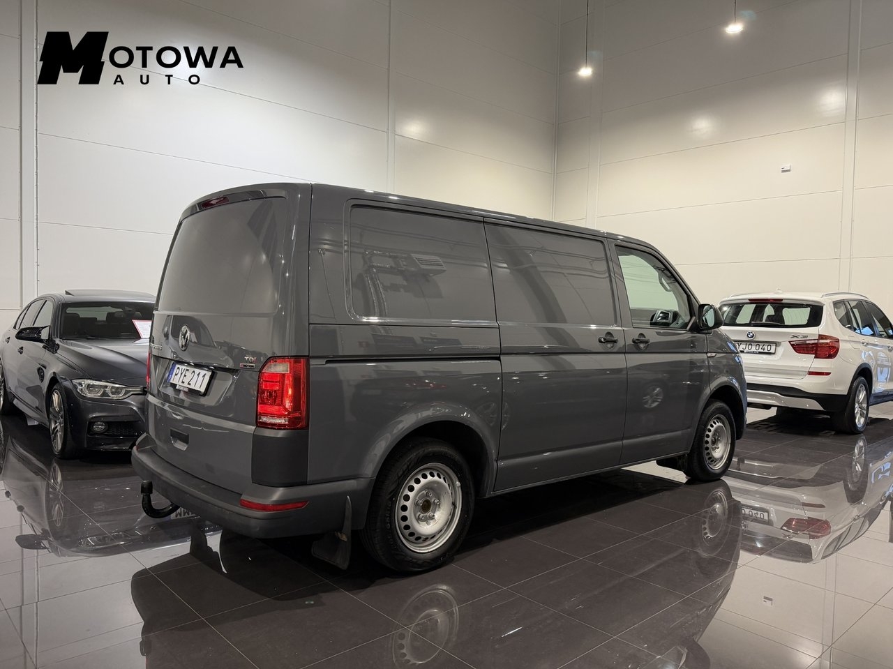 Volkswagen Transporter 2.0 TDI SCR 2016, bild 2/10