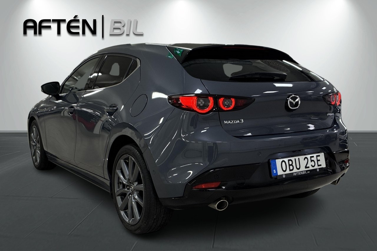 Mazda 3 2.0 e-SKYACTIV-G Hybrid 2019, photo 9/10