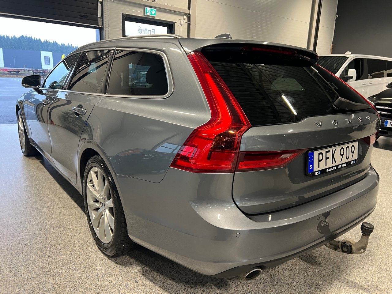 Volvo V90 D4 Advanced 2017, bild 6/10