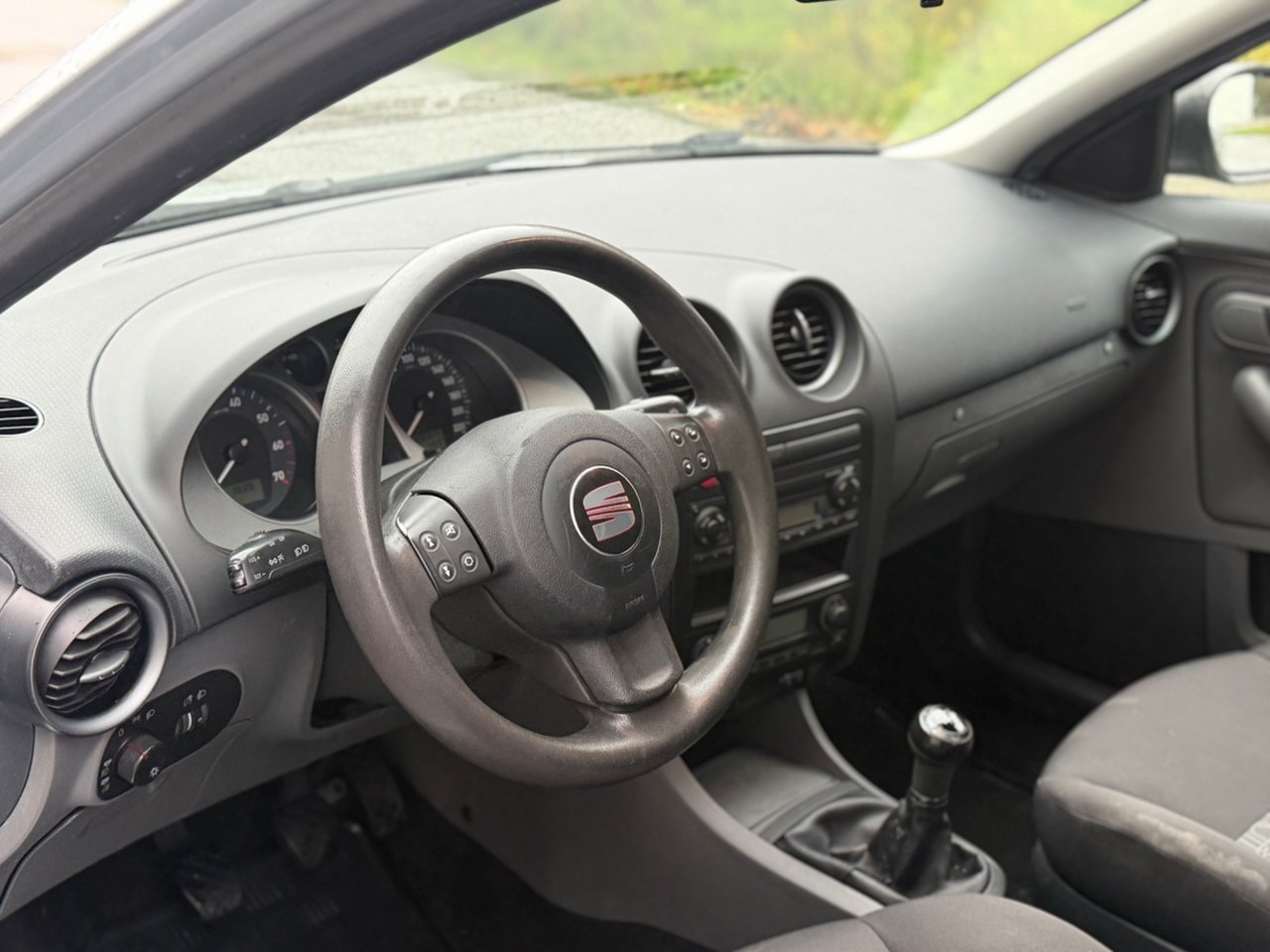 Seat Ibiza 1.4 16V 2008, kuva 6/10