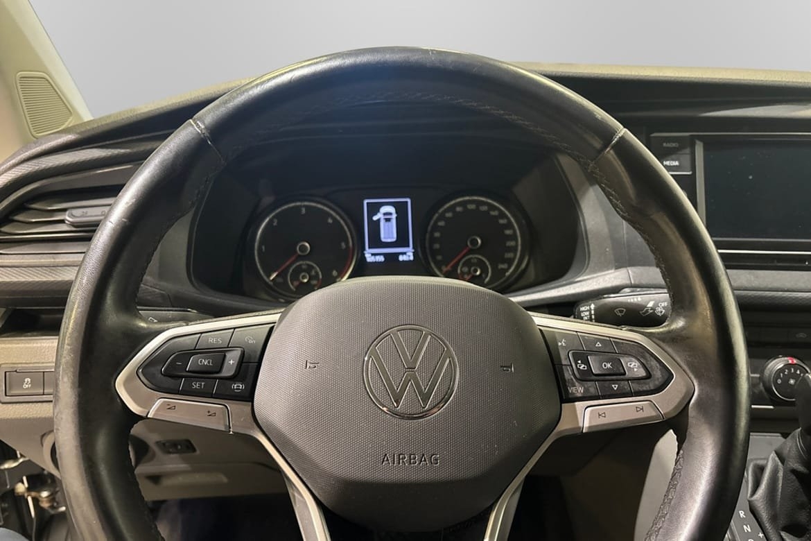 Volkswagen Transporter 2.0 TDI 2022, bild 6/7