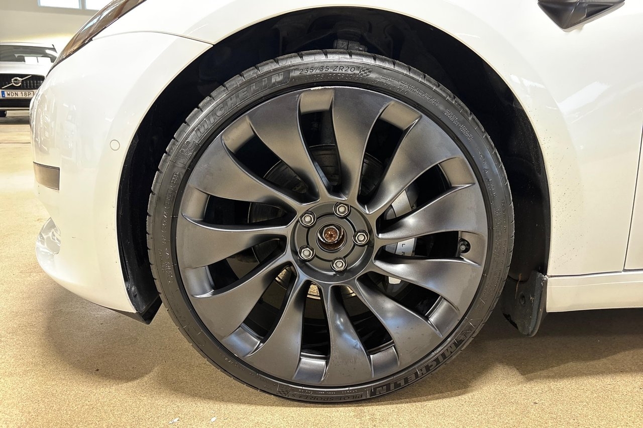 Tesla Model 3 2022, photo 10/10