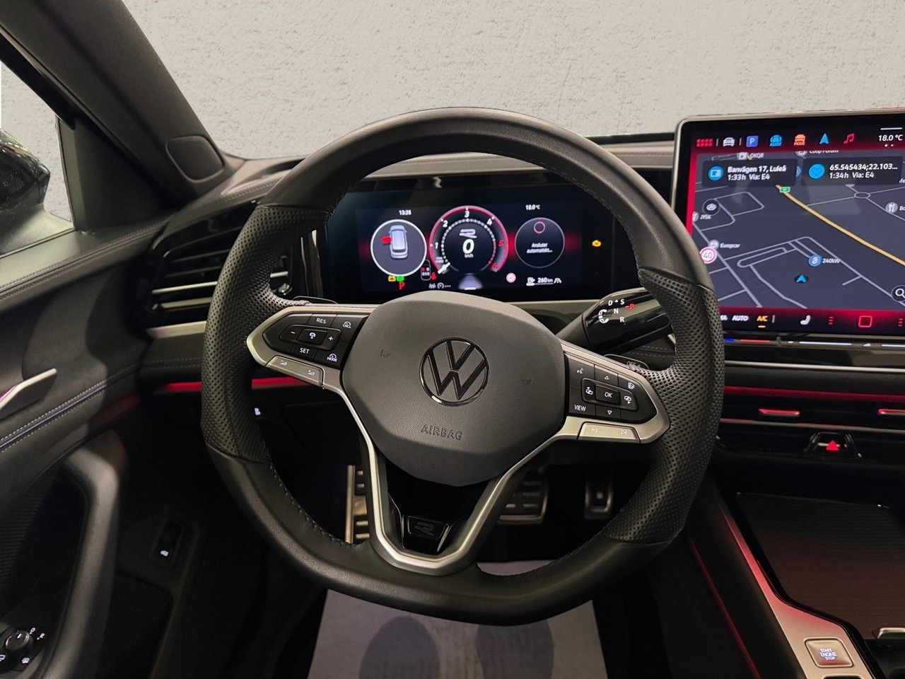Volkswagen Passat 2.0 TDI R-Line 2026, bild 5/7