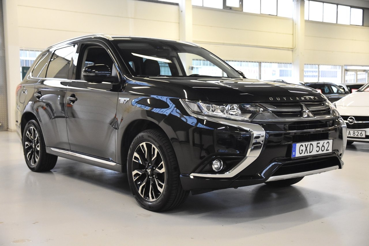 Mitsubishi Outlander Business 2018, photo 2/10