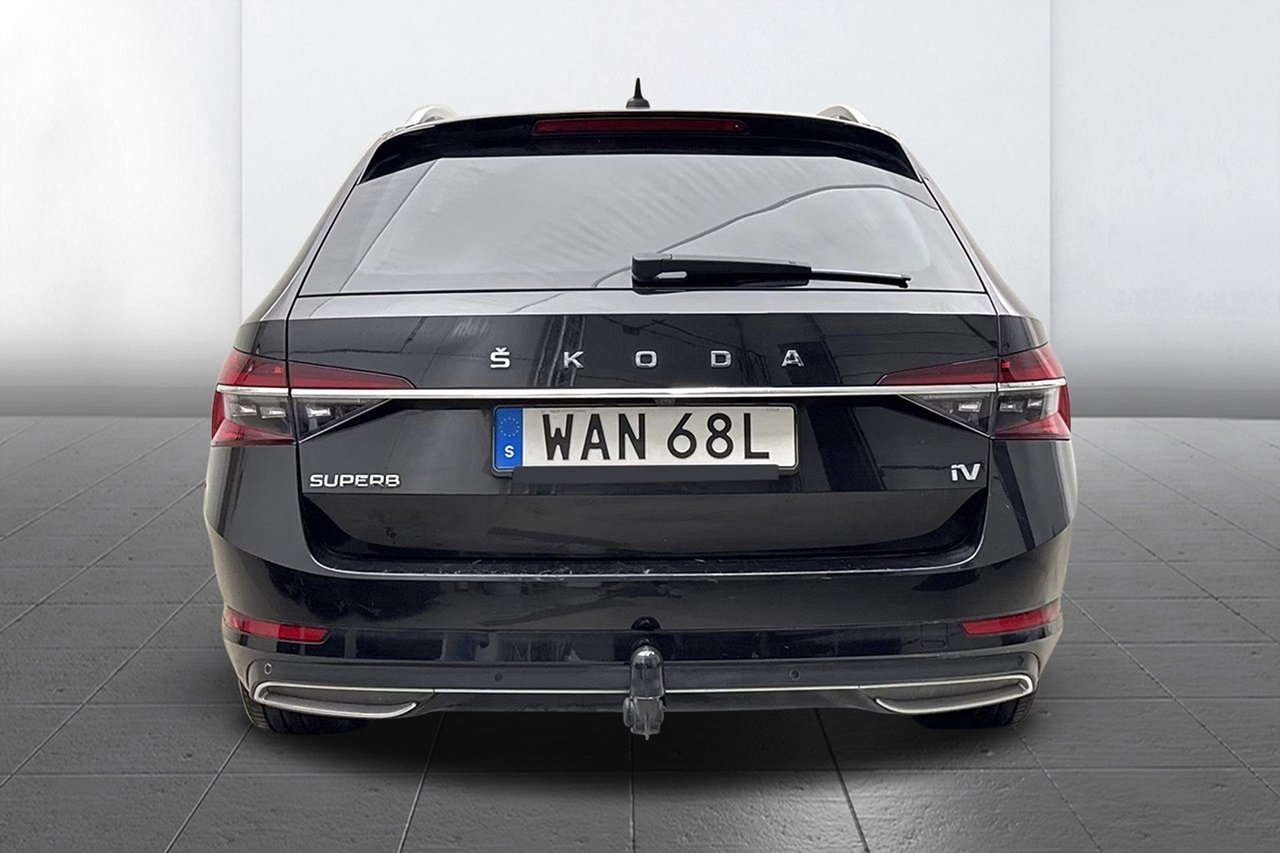 Skoda Superb 1.4 TSI iV L&K 2023, bild 5/10
