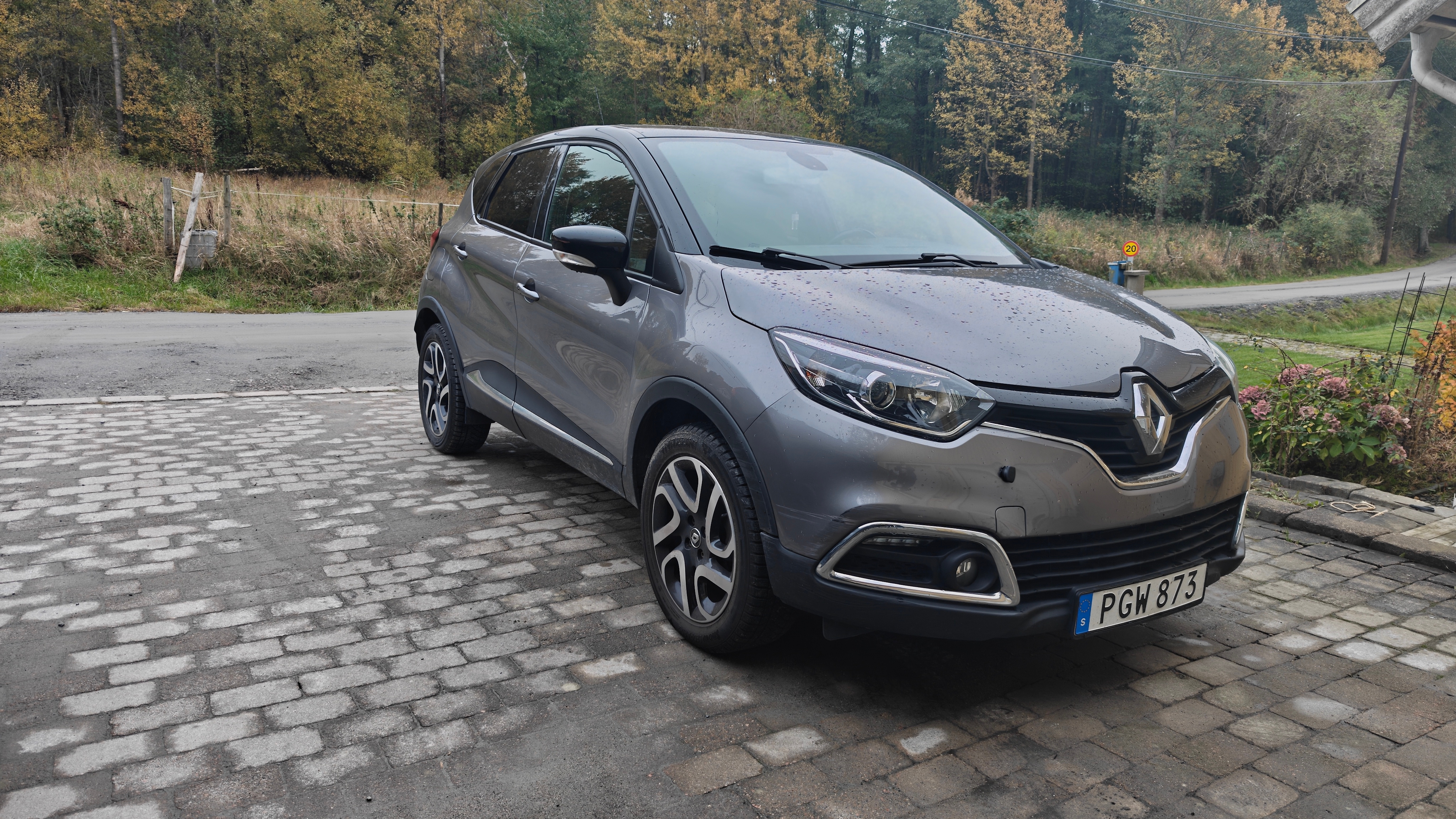 Renault Captur TCe 120 2017, bild 2/5