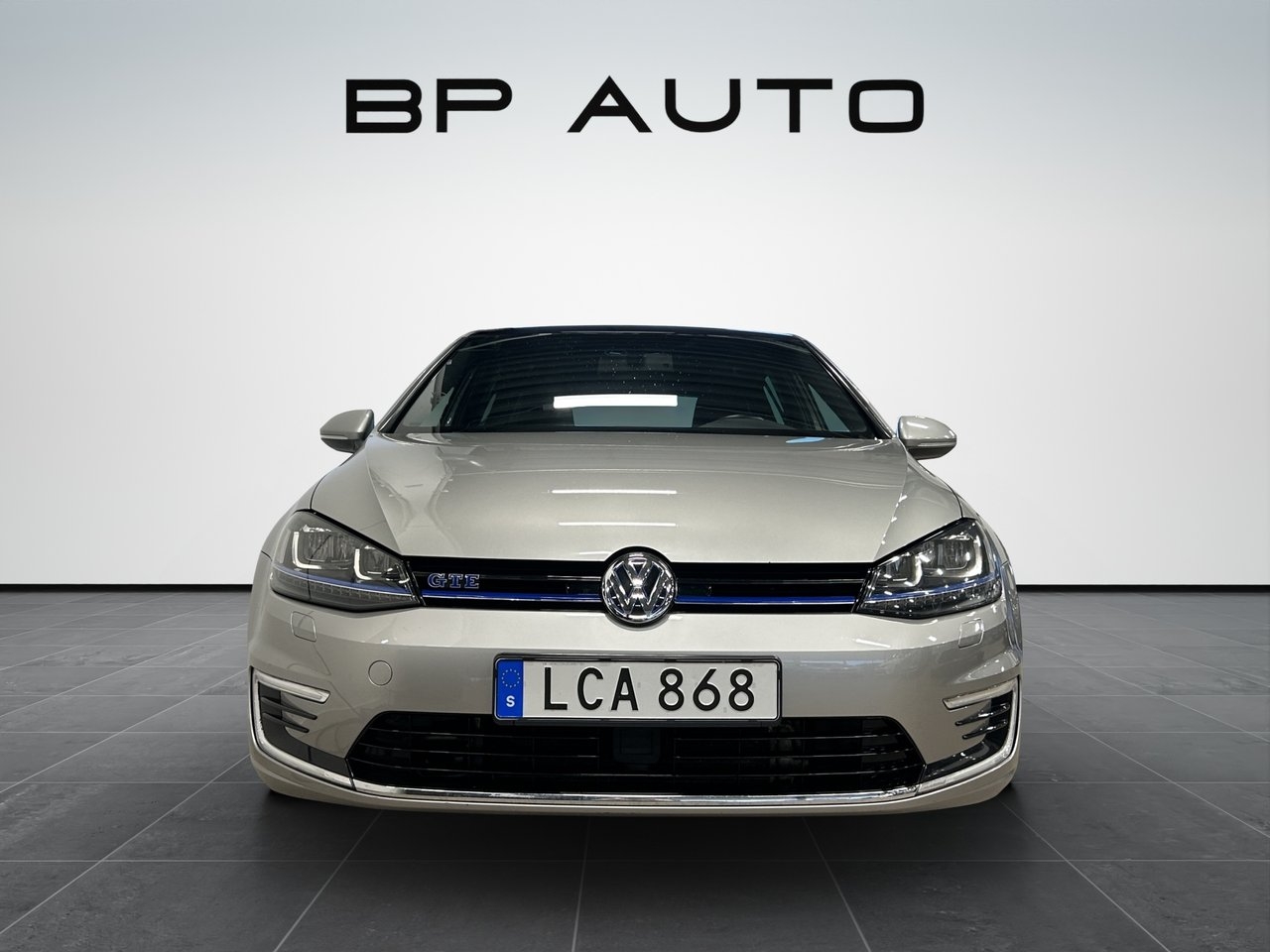 Volkswagen Golf GTE 2016, bild 3/10