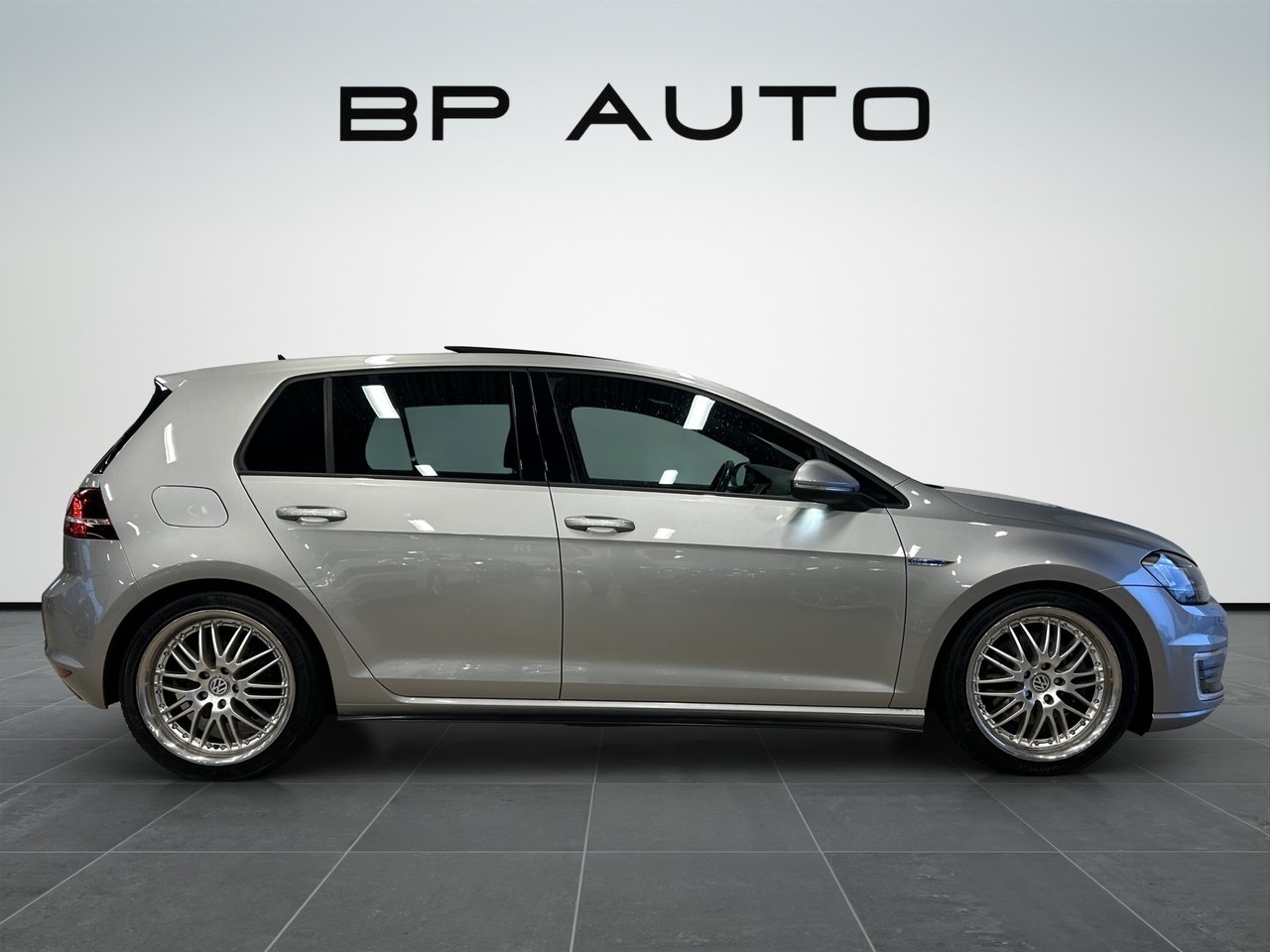 Volkswagen Golf GTE 2016, bild 7/10