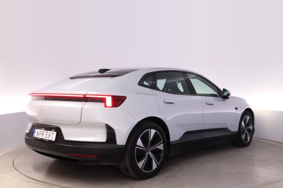 Polestar 4 Long Range 2026, bild 4/10