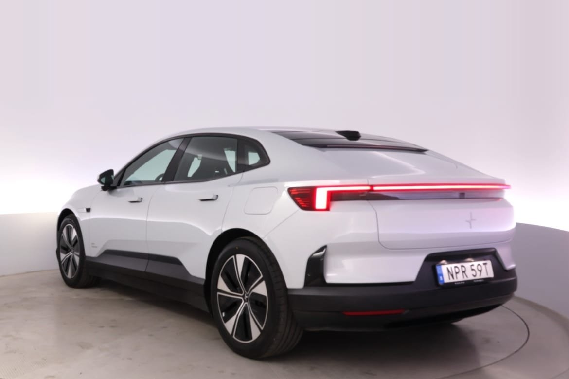 Polestar 4 Long Range 2026, bild 3/10
