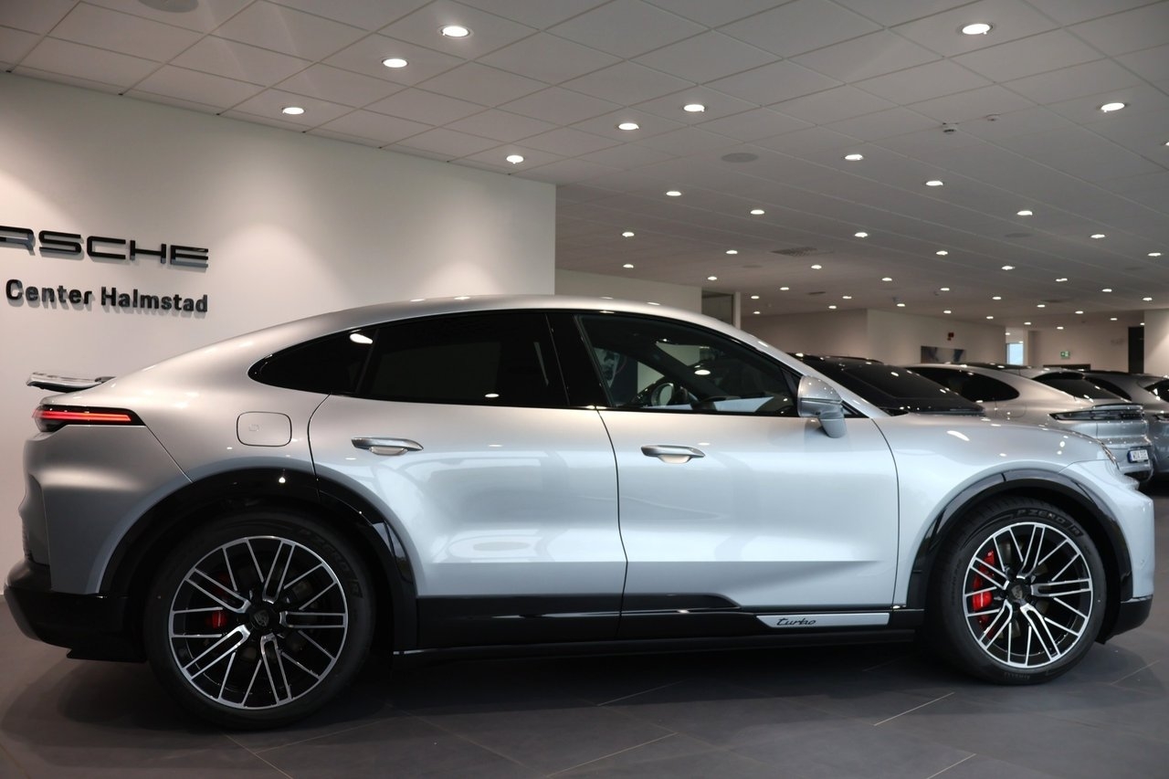 Porsche Cayenne 2026, photo 4/10