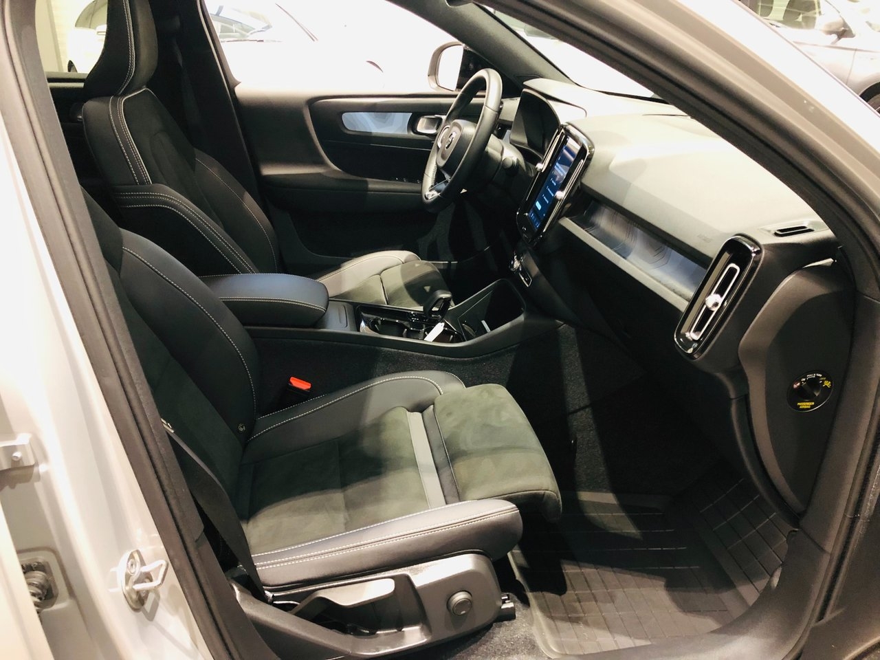 Volvo C40 Plus 2023, bild 5/10