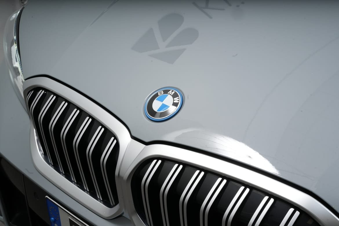 BMW 330e M Sport 2024, bild 4/10