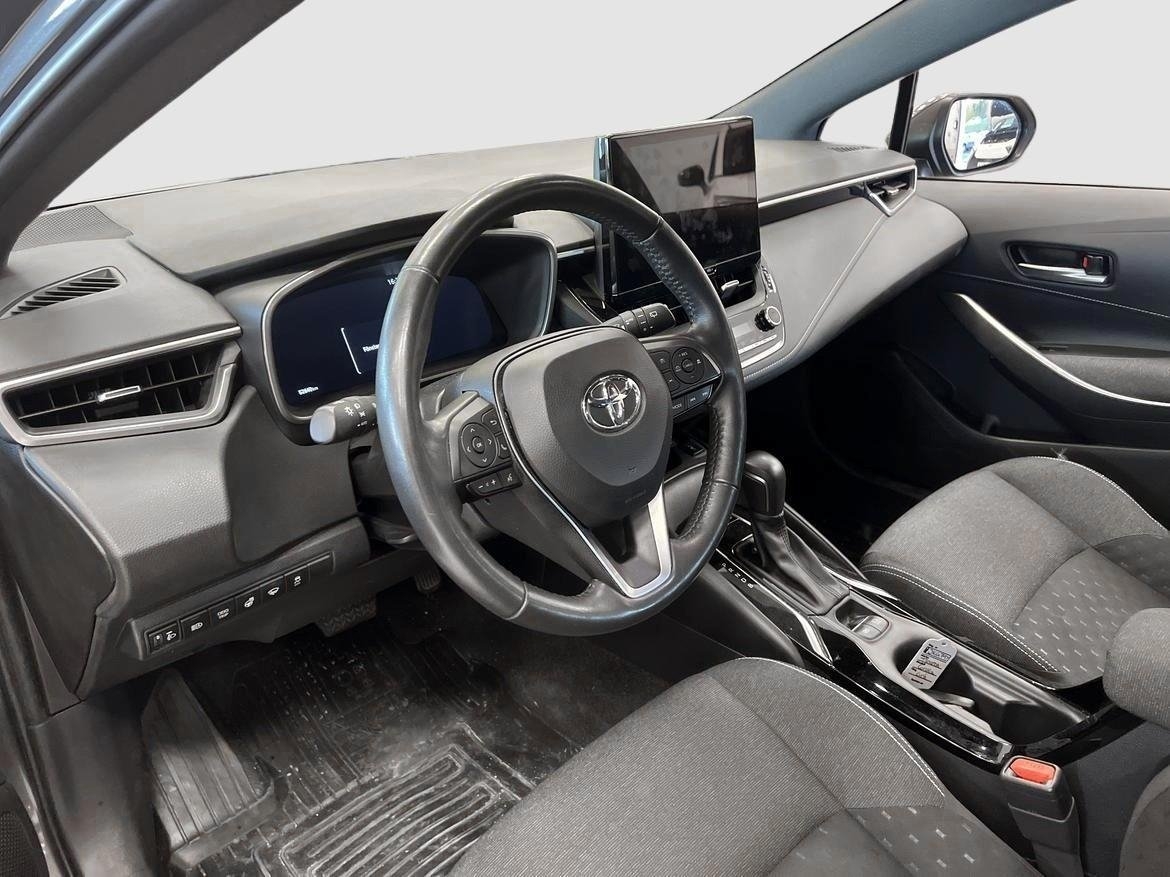 Toyota Corolla 1.8 Hybrid Active Plus 2024, kuva 9/10