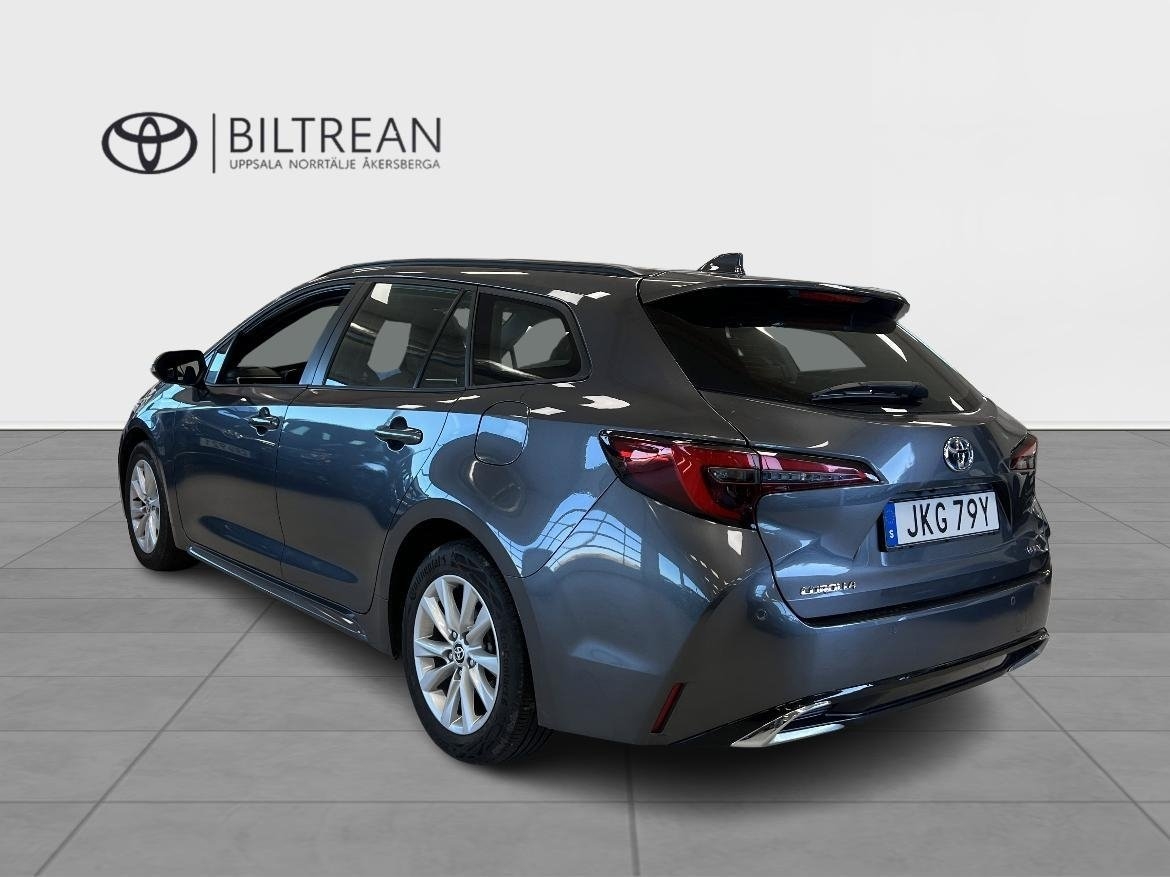 Toyota Corolla 1.8 Hybrid Active Plus 2024, photo 4/10