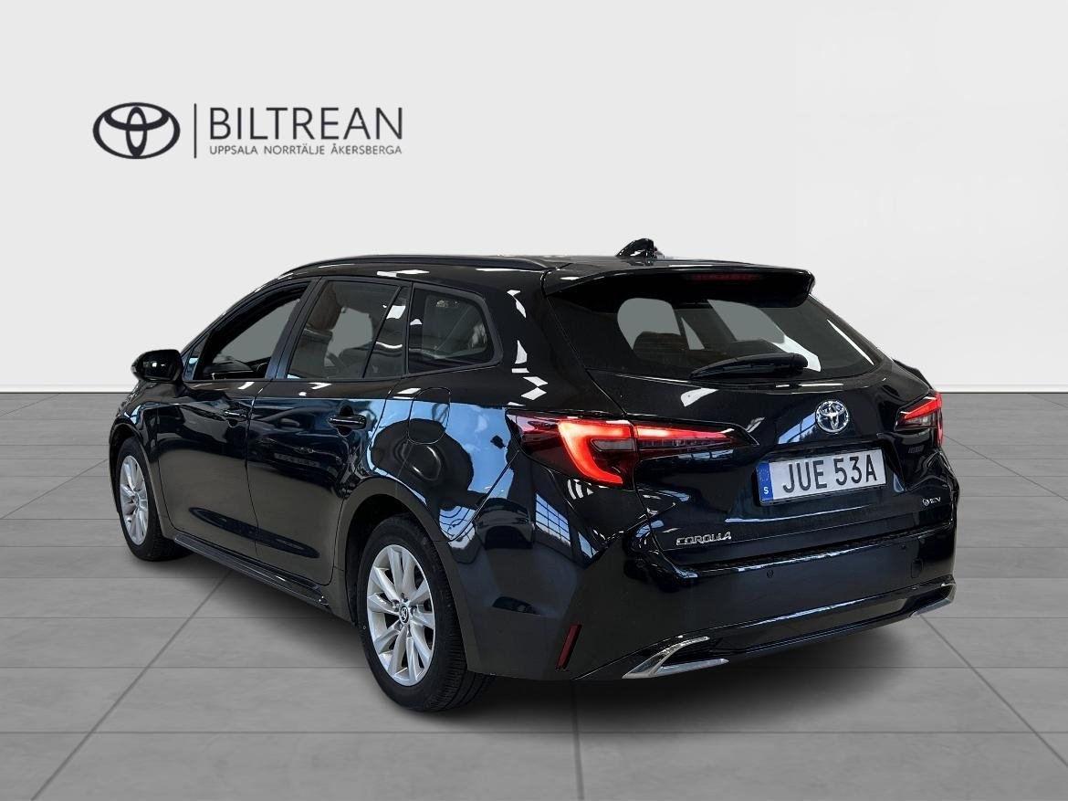 Toyota Corolla 1.8 Hybrid Active Plus 2024, photo 4/10