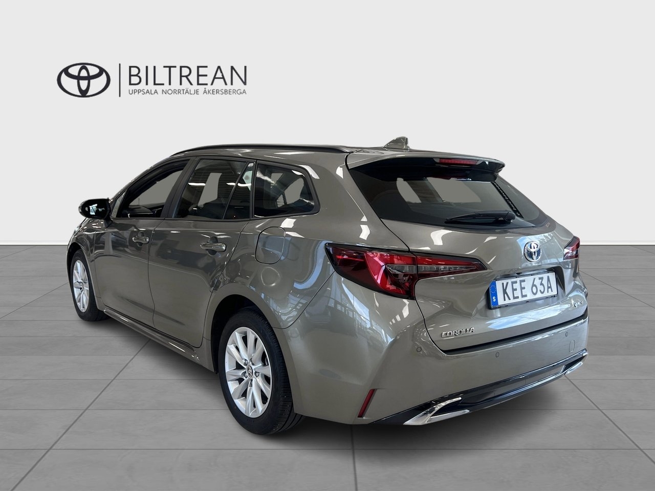 Toyota Corolla 1.8 Hybrid Active Plus 2024, photo 4/10