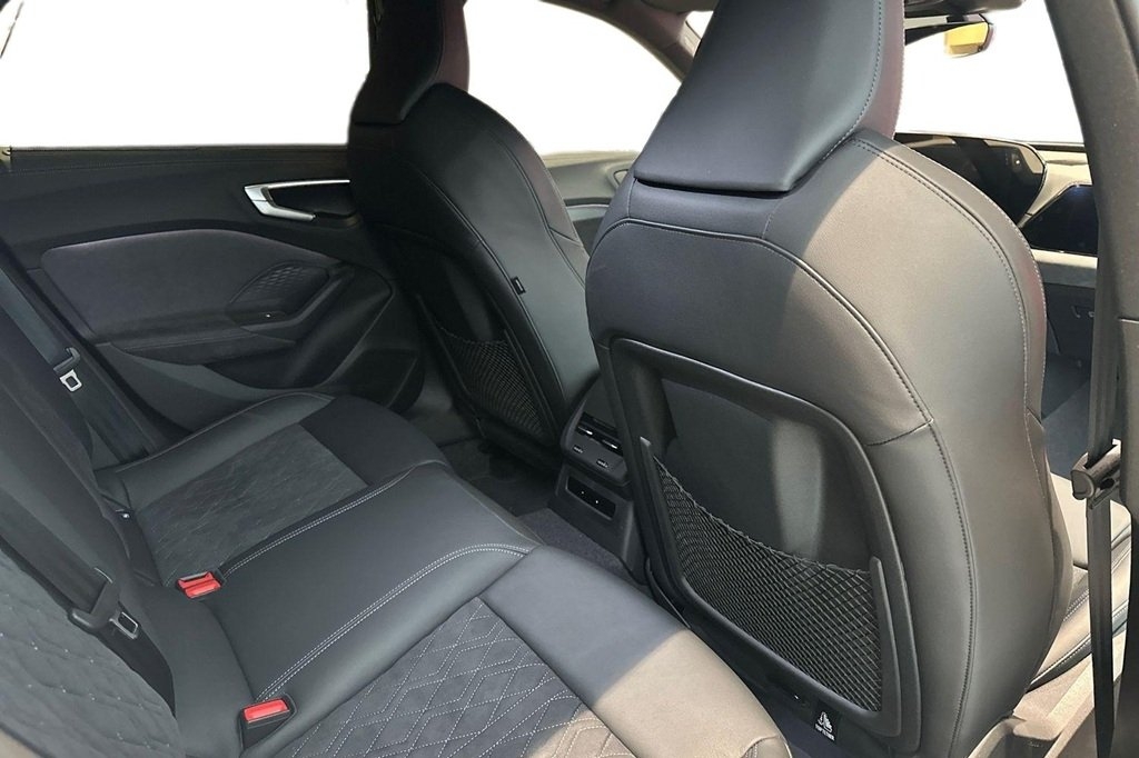 Audi A5 2.0 TFSI e-hybrid S line 2025, bild 7/10