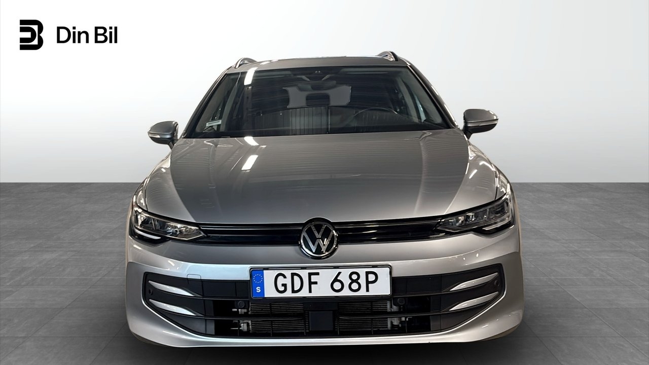Volkswagen Golf 1.5 eTSI 2025, bild 4/12