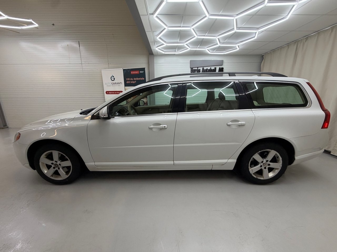 Volvo V70 2.4D Momentum Business 2010, bild 6/10