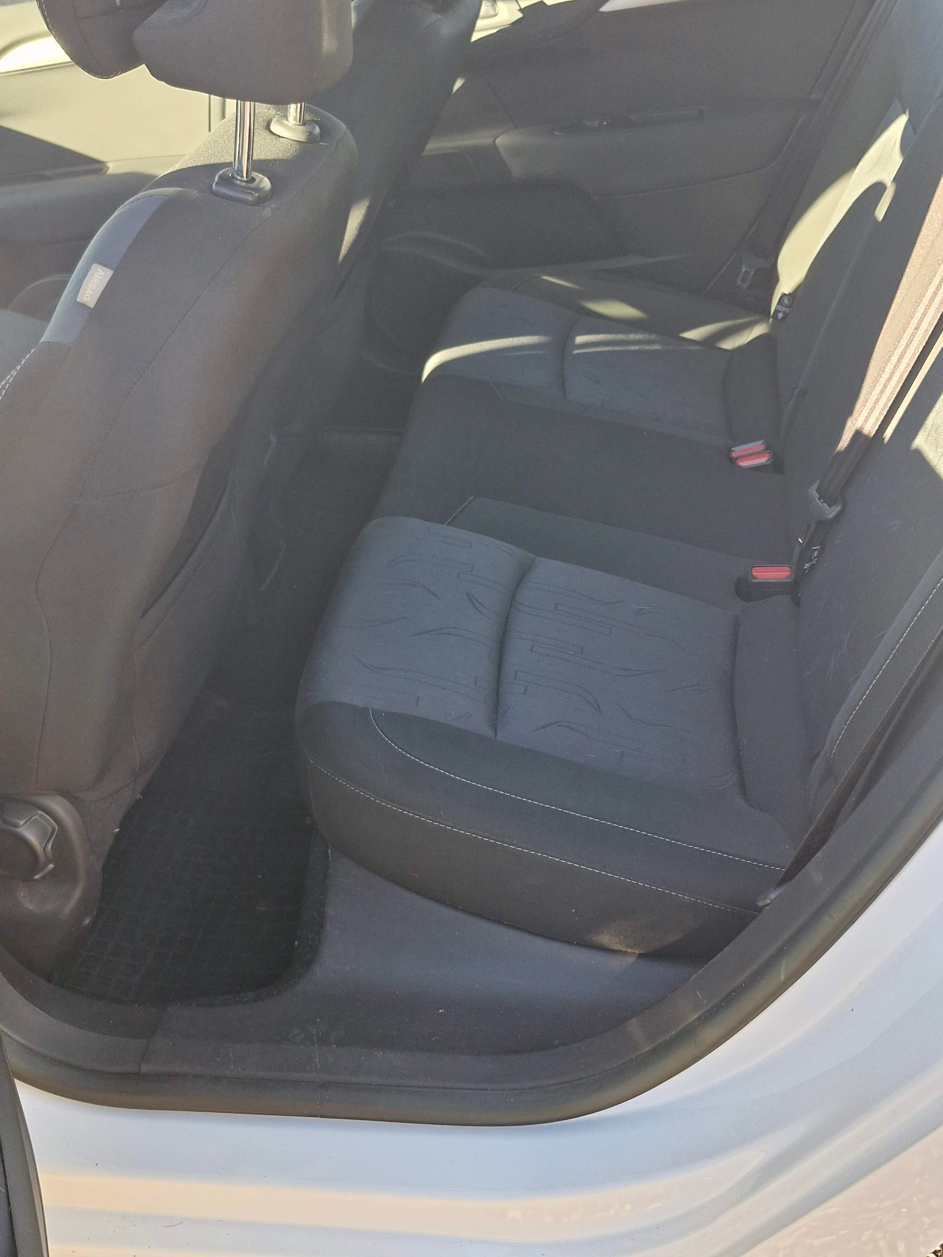 Citroen C4 VTi 120 2013, bild 6/7