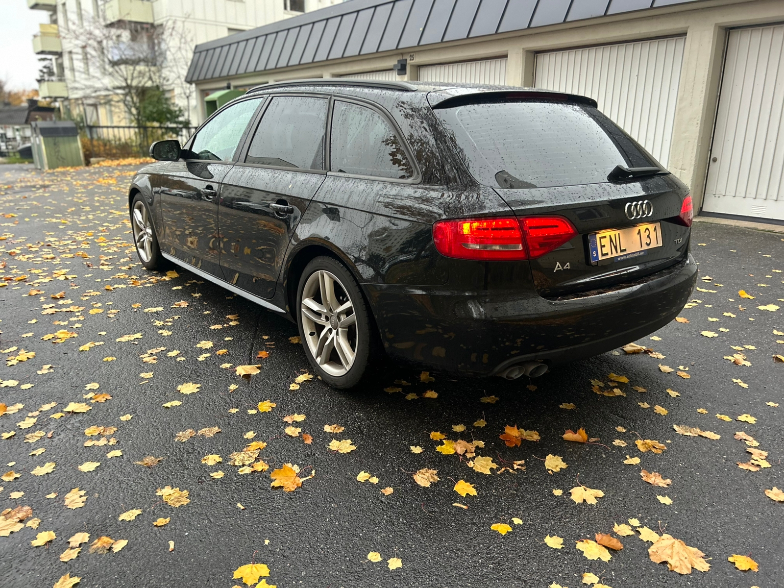 Audi A4 2.0 TDI 2011, bild 5/10